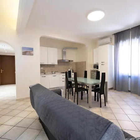 Roma Marine House Лидо-ди-Остия