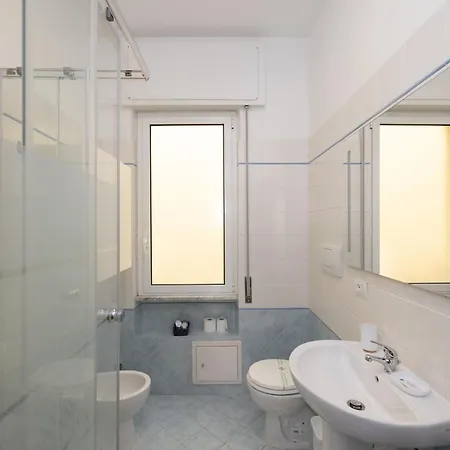 Roma Marine House Лидо-ди-Остия