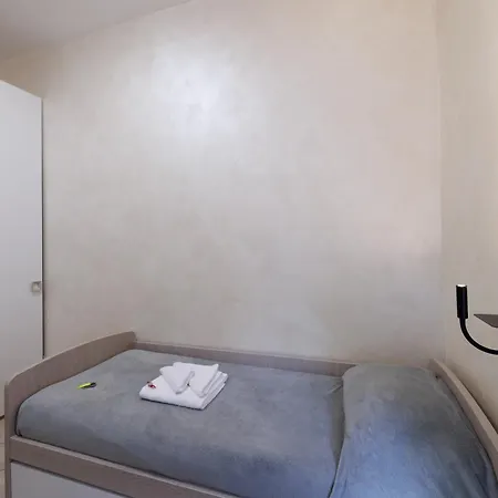 Roma Marine House Гостевой дом